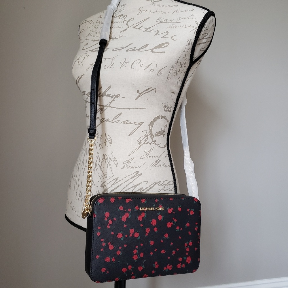 SOLD NWT Michael Kors Bag And Wallet Bundle set - Picture 2 of 8